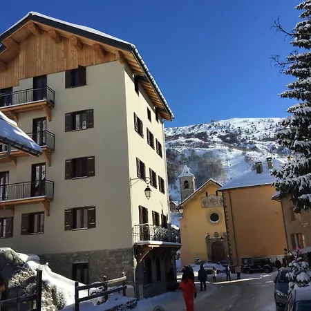 4 Pieces, 8 Personnes, 4*, Expose Sud, Centre De Valloire, Proche Telecabine Et Commerces - Fr-1-263-214 Daire *